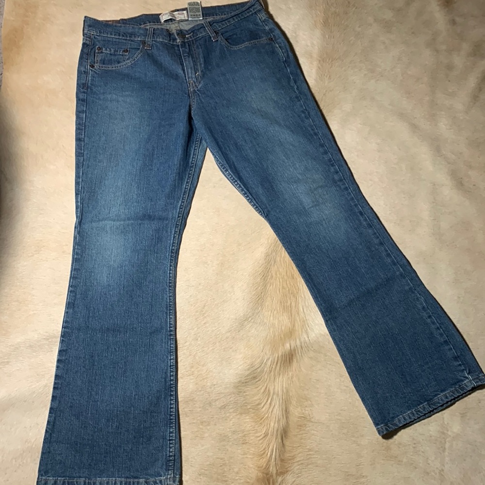 Signature by LEVIS STRAUSS Bootcut Medium Blue Jeans Misses 10 Short